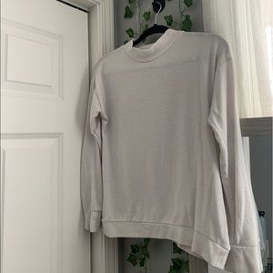 (DONATED) White turtleneck